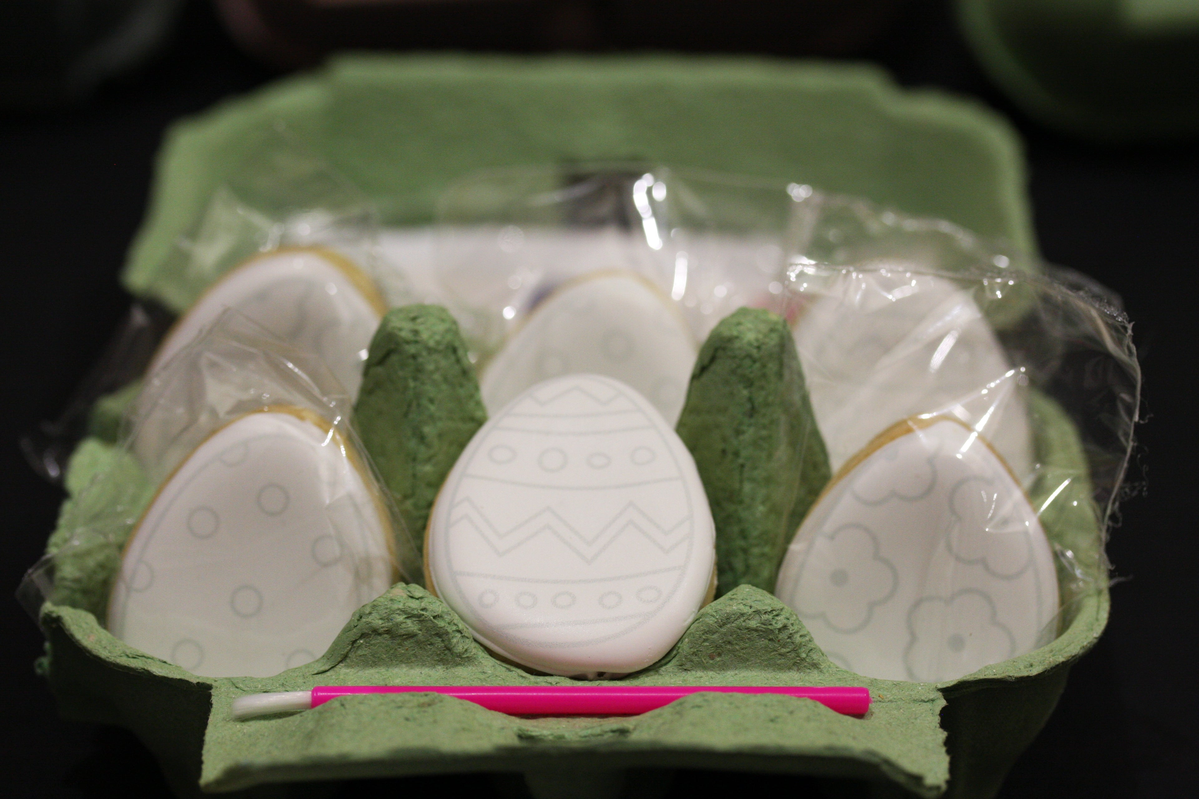 Paint Your Own Easter Eggs x 6 Gift Box