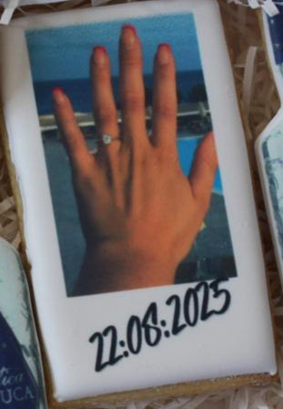 Personalised Polaroid 3 Cookie Box